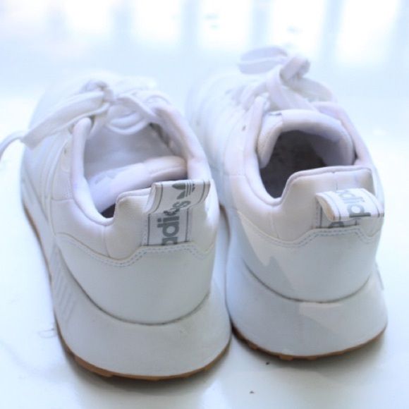 adidas Originals Multix sneakers in triple white - Picture 6 of 12